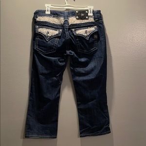 ✨Miss Me Cuffed Capri Jeans✨